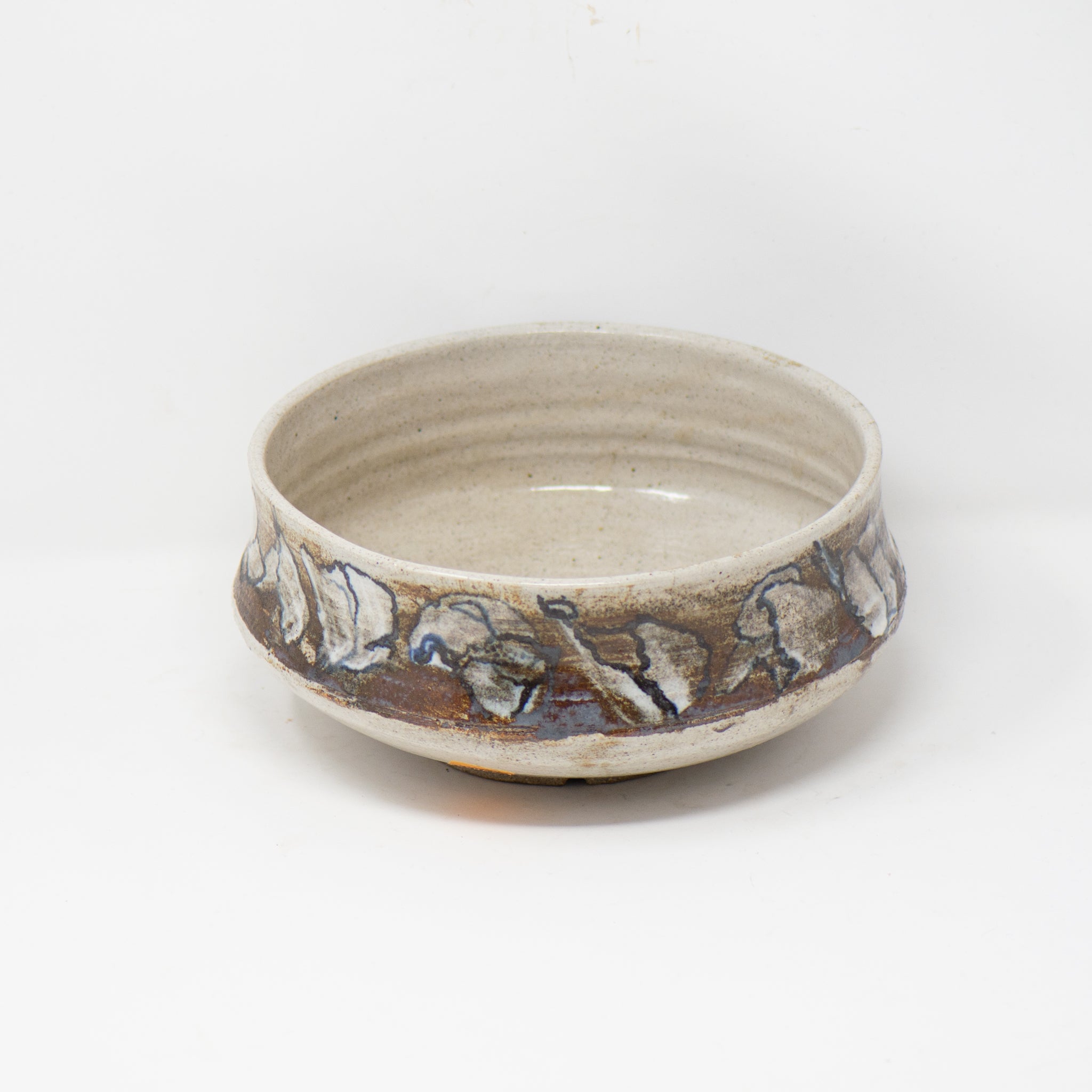 Petal Rimmed Bowl