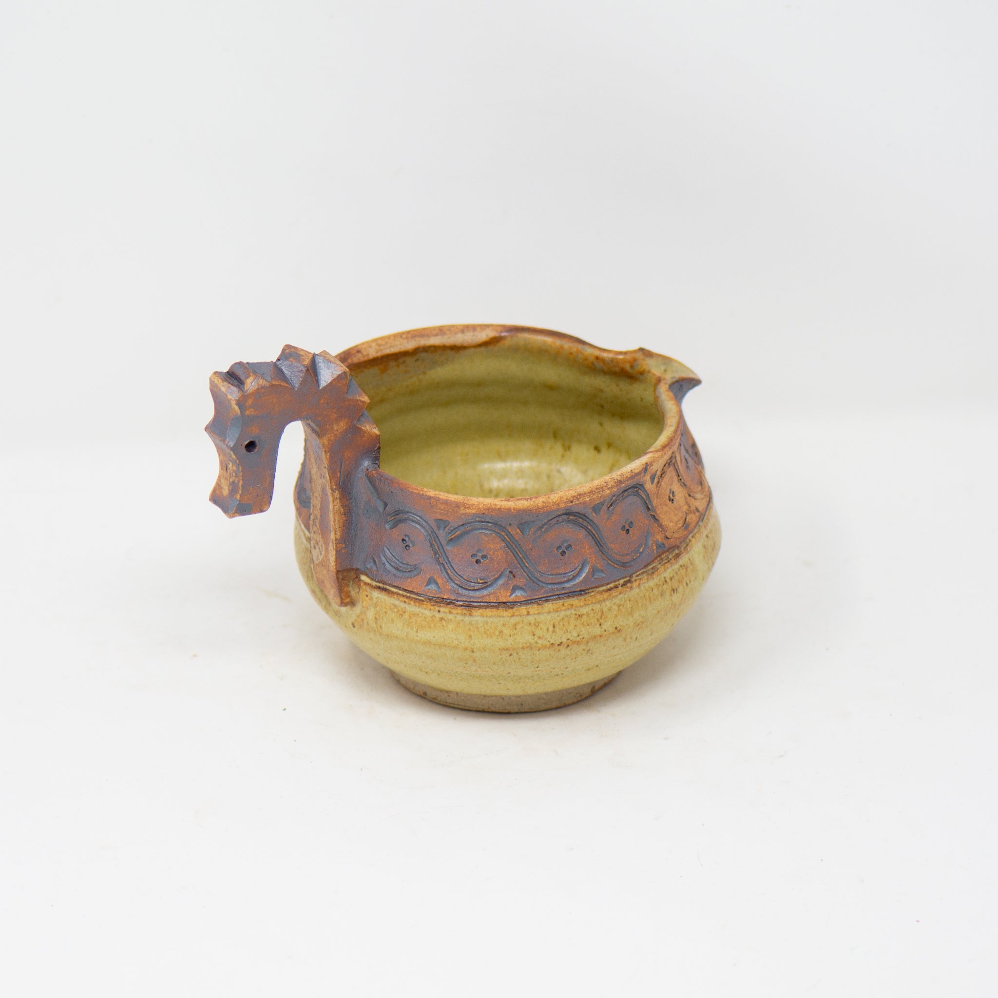 Horse Head Ale Bowl with Spout